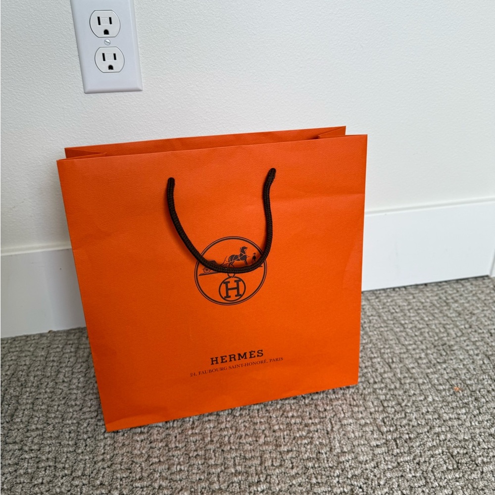 Hermes paper Bag
